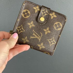Louis Vuitton Monogram Compact Zippy Wallet